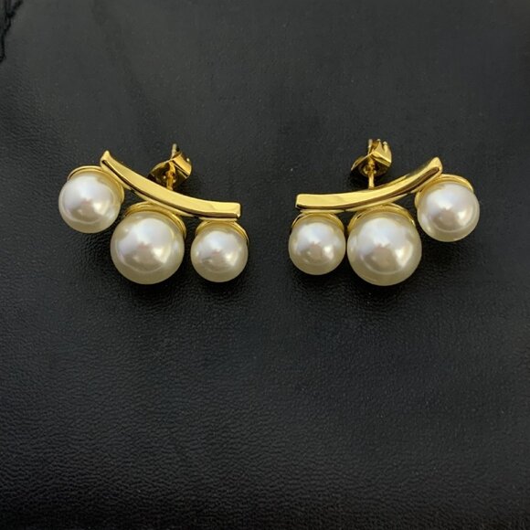 Celine Earrings with Pearls - Picture 1 of 5